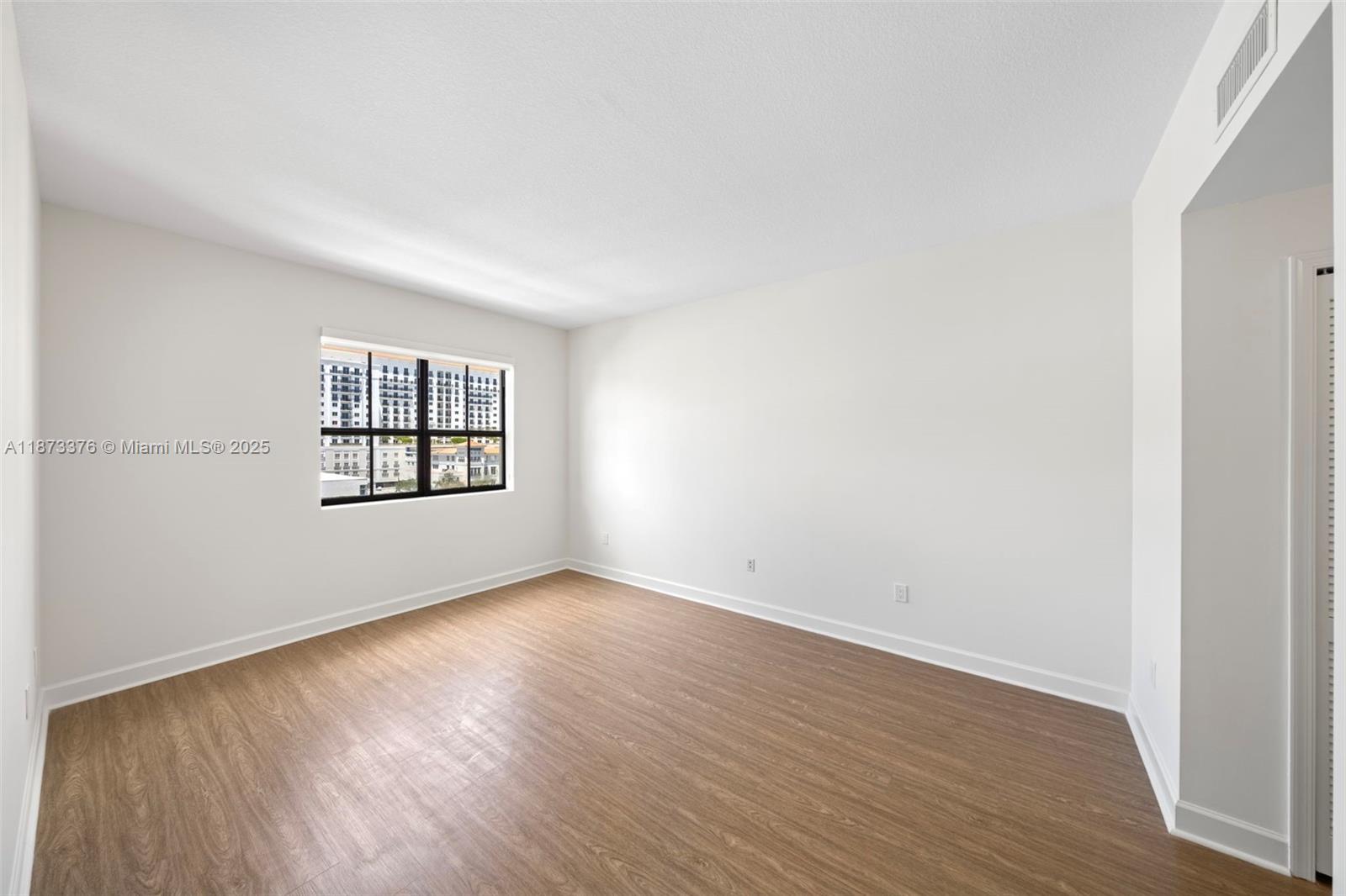 100 Andalusia Ave #702, Coral Gables FL 33134