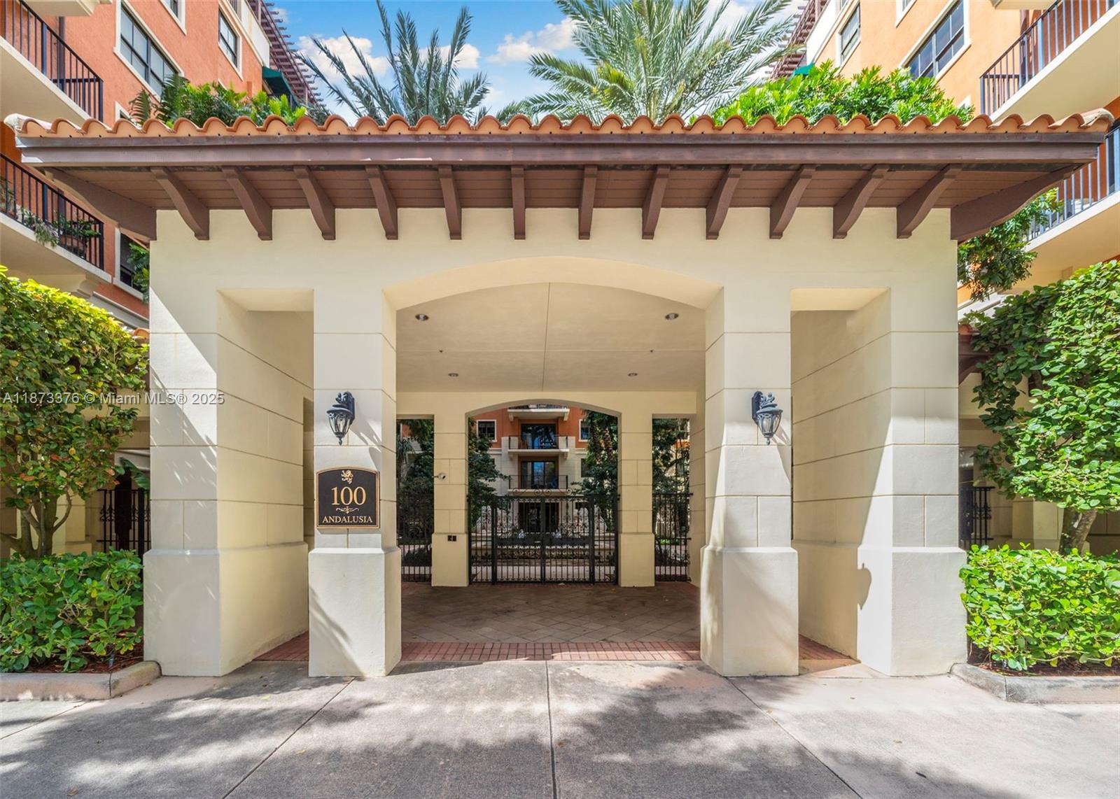 100 Andalusia Ave #702, Coral Gables FL 33134