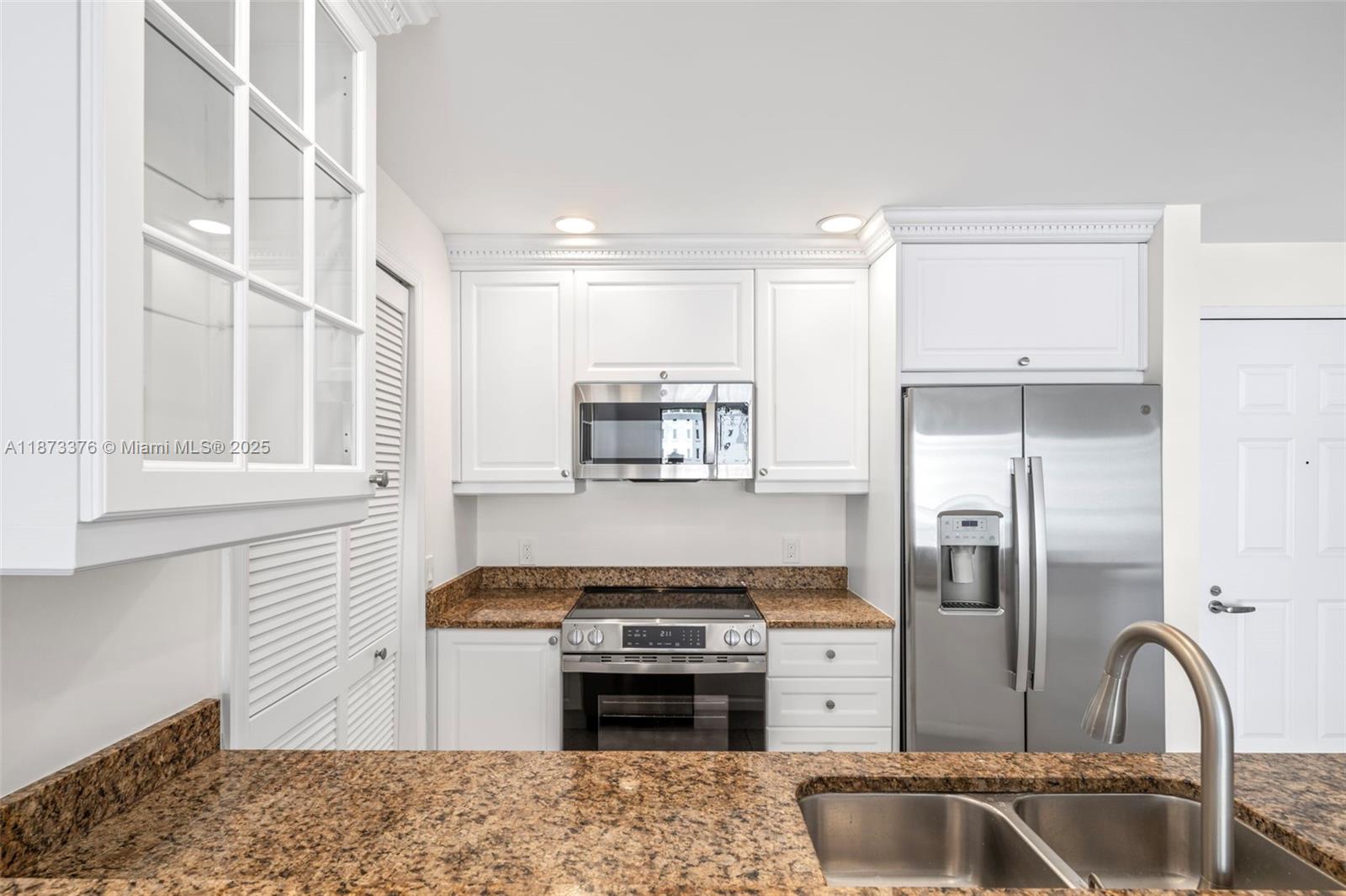 100 Andalusia Ave #702, Coral Gables FL 33134