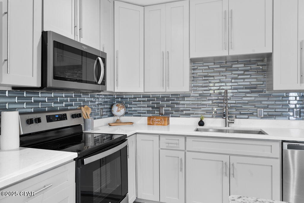 Image 11 For 718 Joan Lane