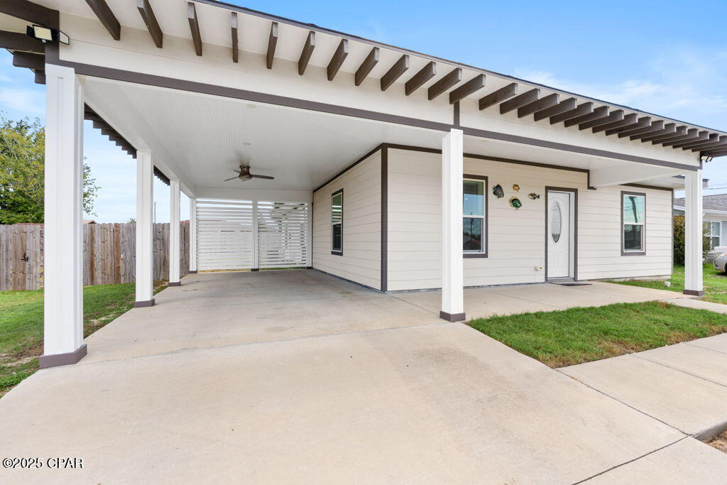 Image 3 For 718 Joan Lane