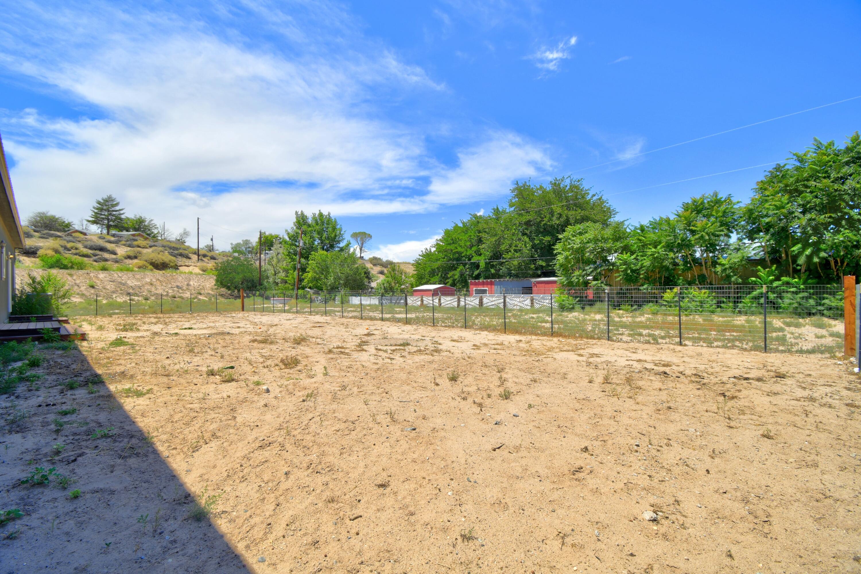 Homes for sale in Albuquerque, NM | 2933 Maplewood Dr Sw, Albuquerque, NM 87121 | MLS# 1090960