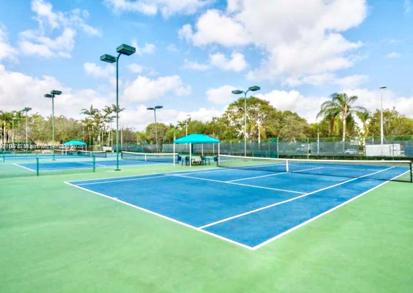 Homes for sale in Pembroke Pines, FL | 1572 Nw 135th Ave, Pembroke Pines, FL 33028 | MLS# A11873231