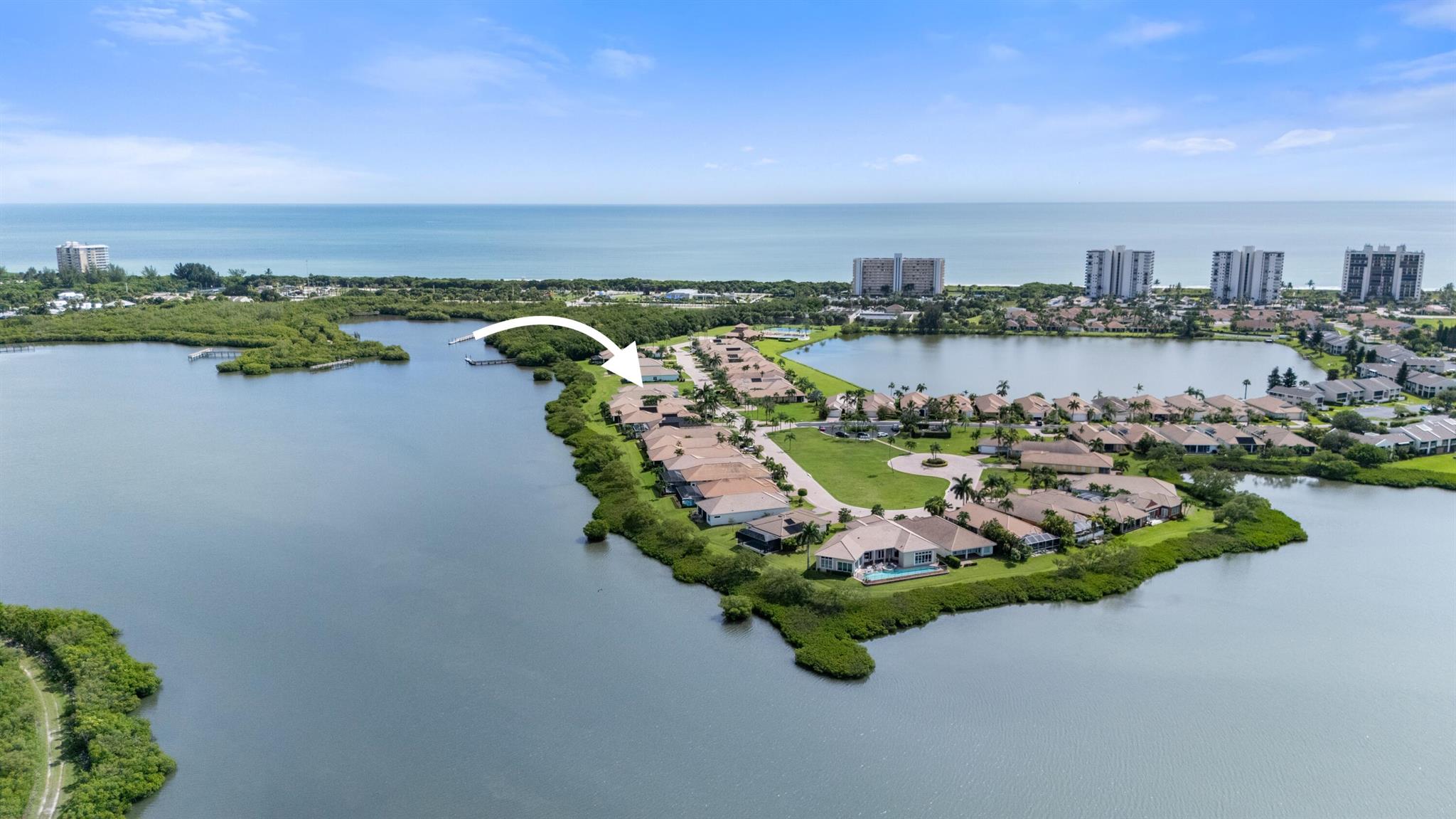 Homes for sale in Hutchinson Island, FL | 1912 Lynx Dr, Hutchinson Island, FL 34949 | MLS# R11121600