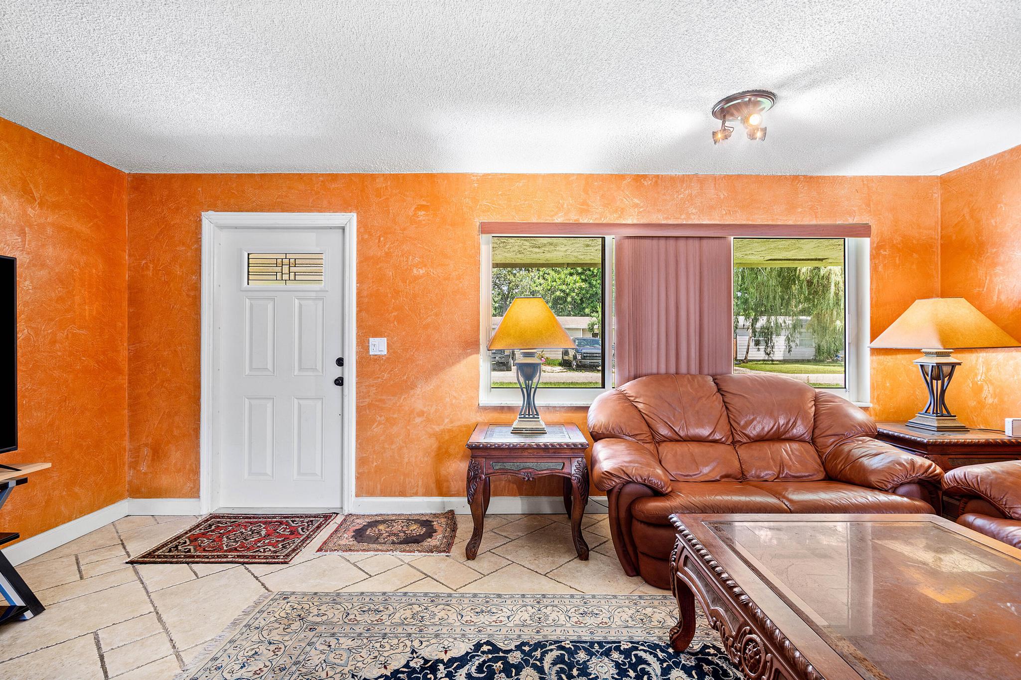 Homes for sale in Davie, FL | 5811 Sw 53Rd Terrace, Davie, FL 33314 | MLS# R11121597