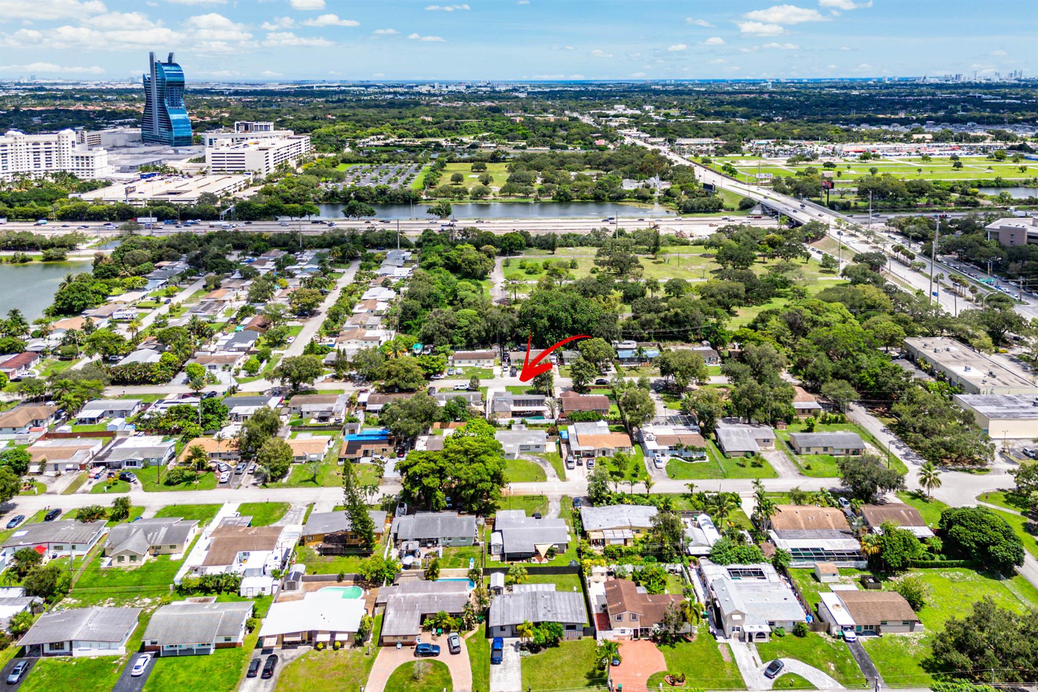 Homes for sale in Davie, FL | 5811 Sw 53rd Terrace, Davie, FL 33314 | MLS# R11121597