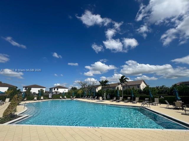 Silver Palm Residential H