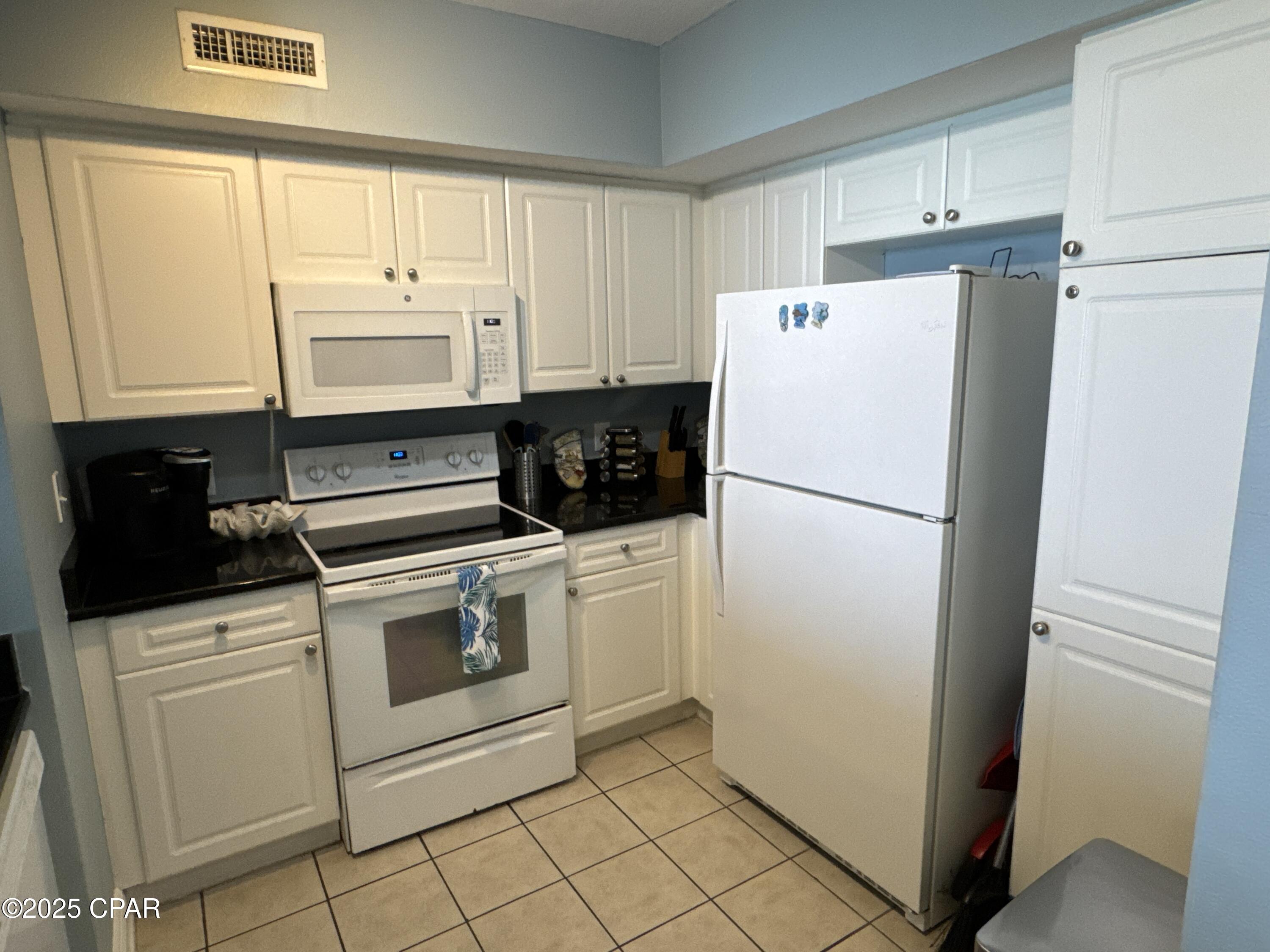 Image 12 For 14701 Front Beach Road 1232