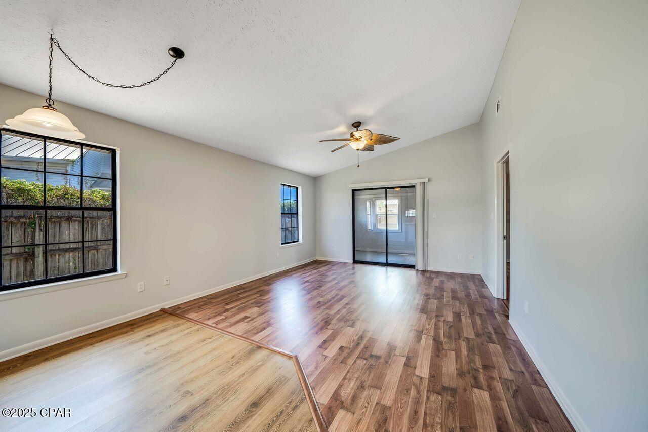 Image 32 For 2910 Treasure Circle A & B