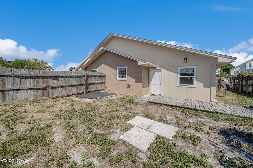 Image 42 For 2910 Treasure Circle A & B