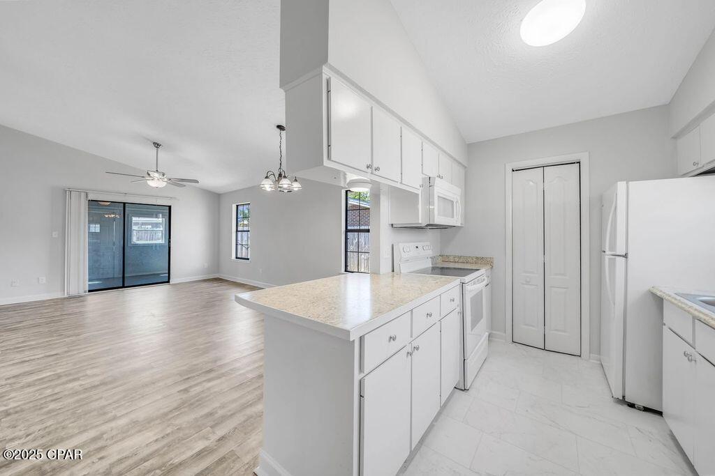 Image 62 For 2910 Treasure Circle A & B