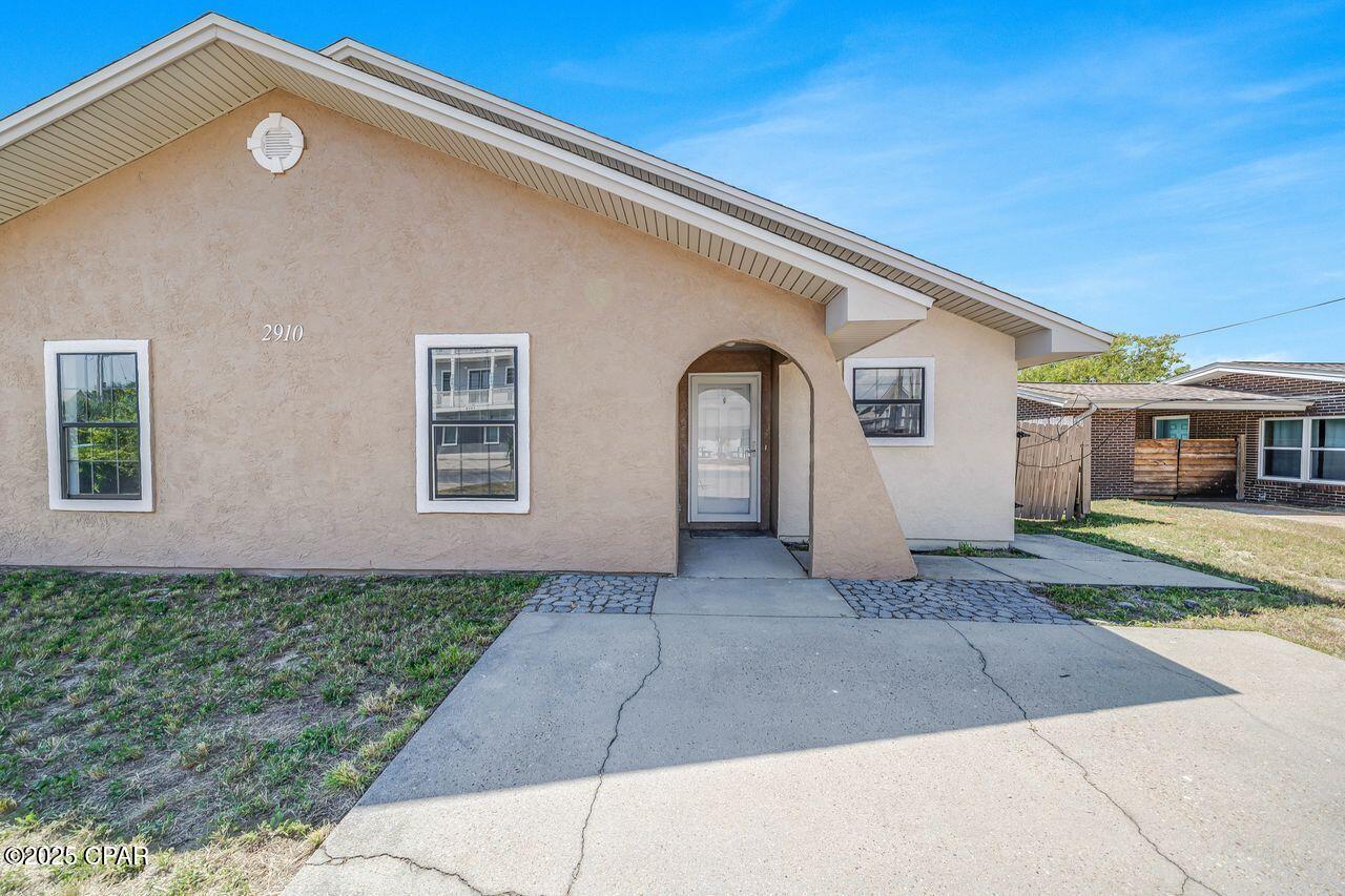 Image 63 For 2910 Treasure Circle A & B