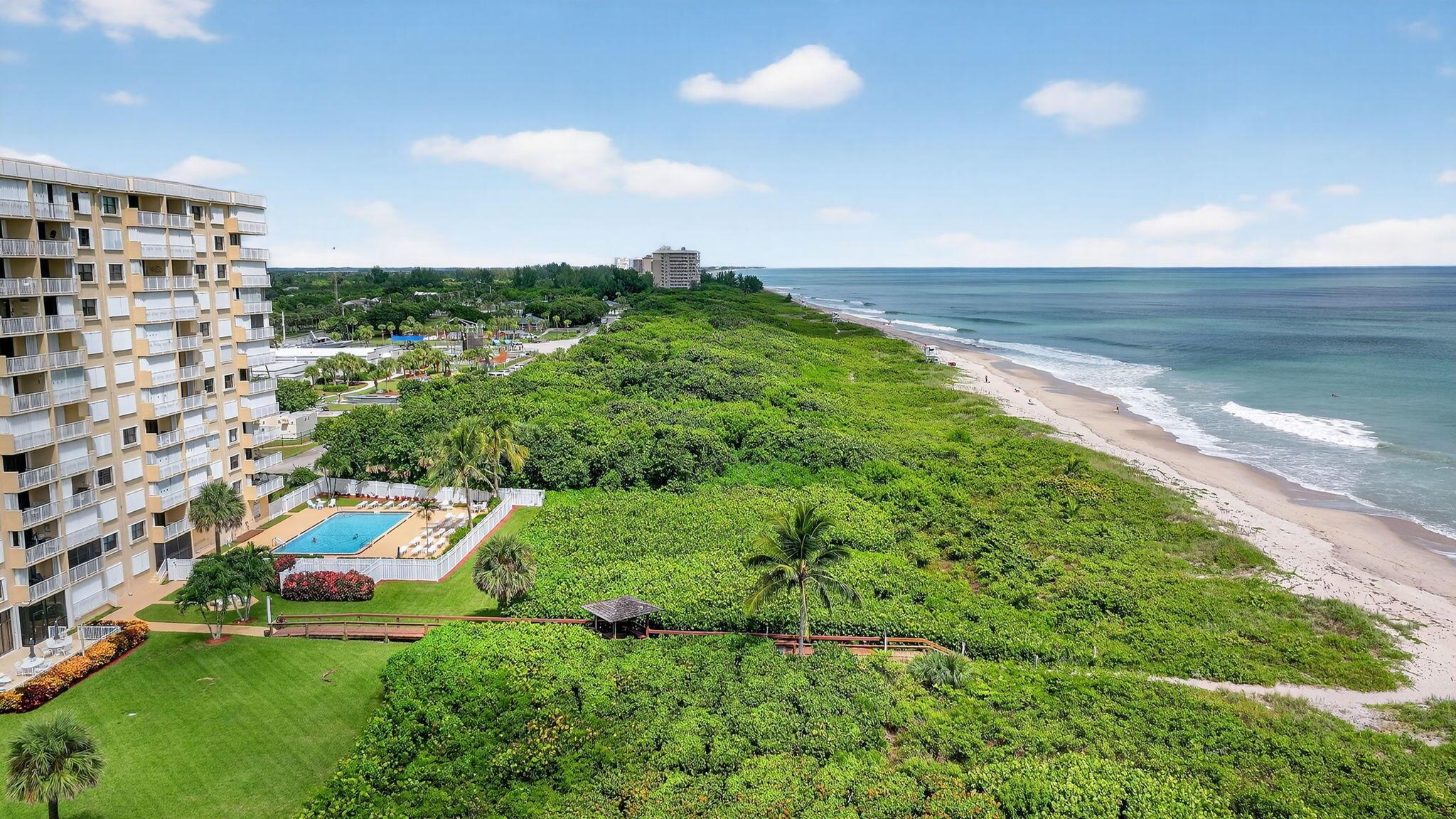 Homes for sale in Hutchinson Island, FL | 3200 N Hwy A1a #1107, Hutchinson Island, FL 34949 | MLS# R11121631