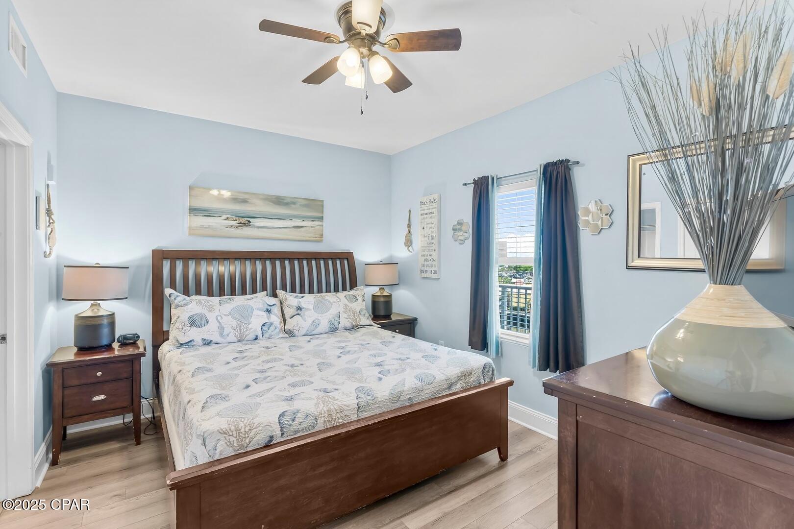 Image 14 For 9860 Thomas Drive 613