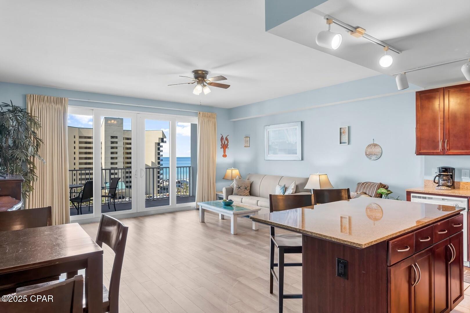 Image 8 For 9860 Thomas Drive 613