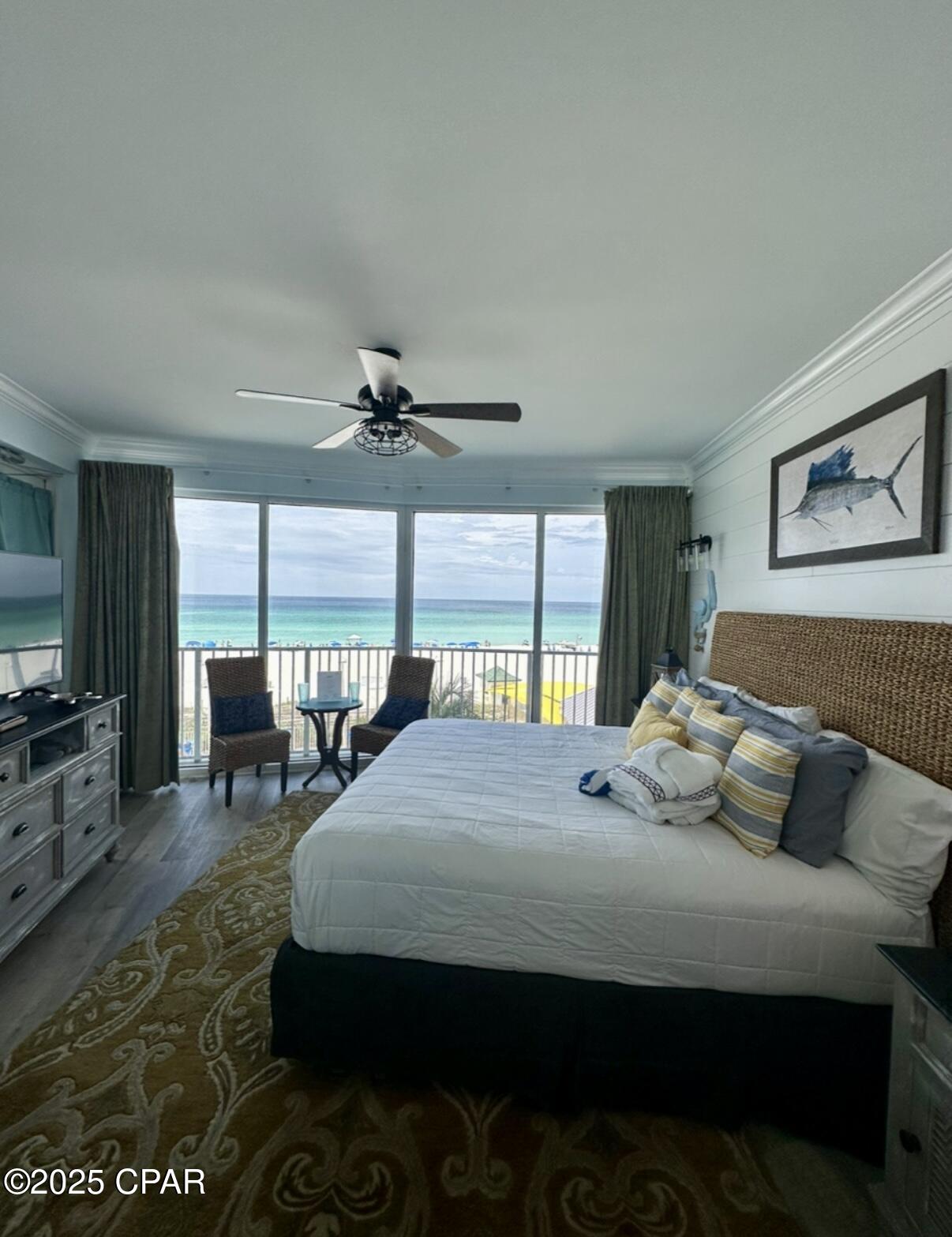 Image 20 For 9450 Thomas Drive 209c