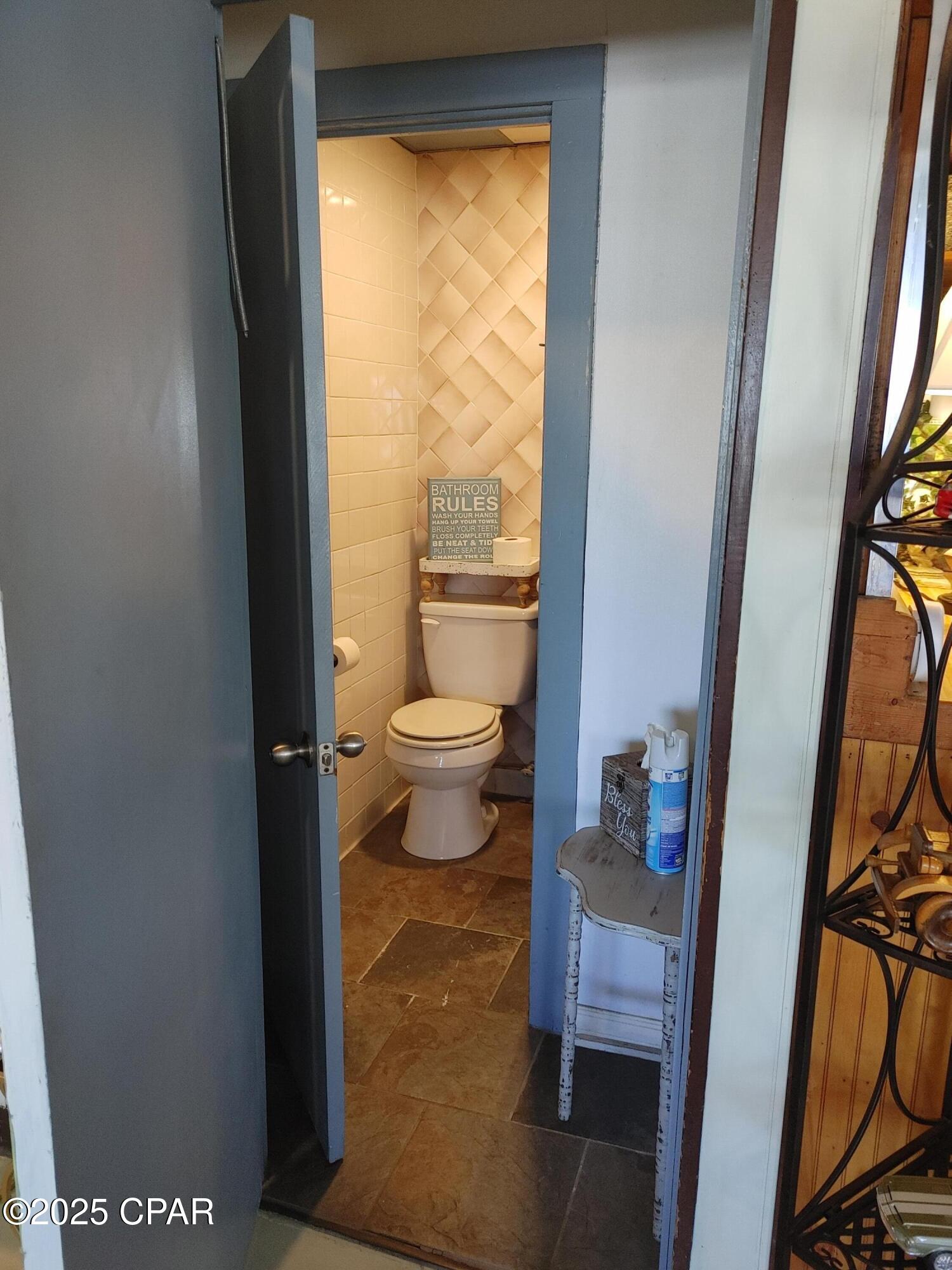 Image 13 For 5022 Hwy 22  