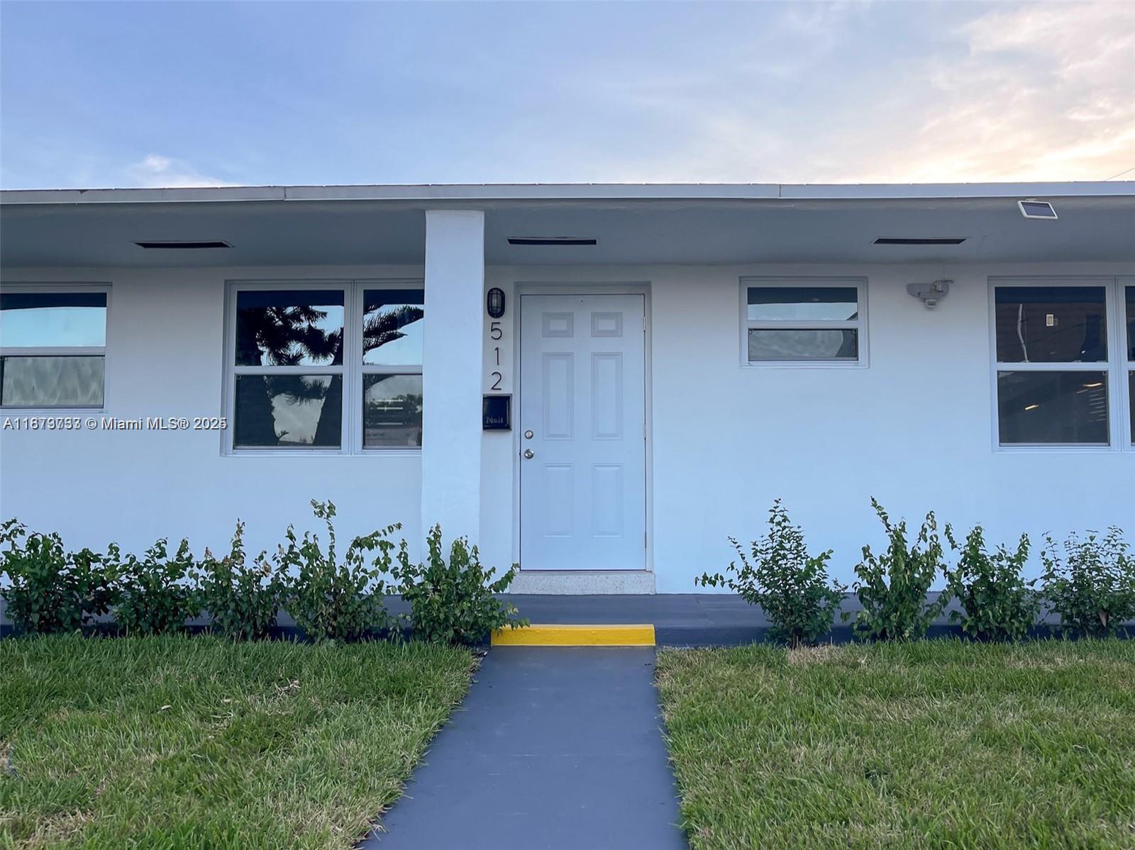 Hollywood Pines Estates