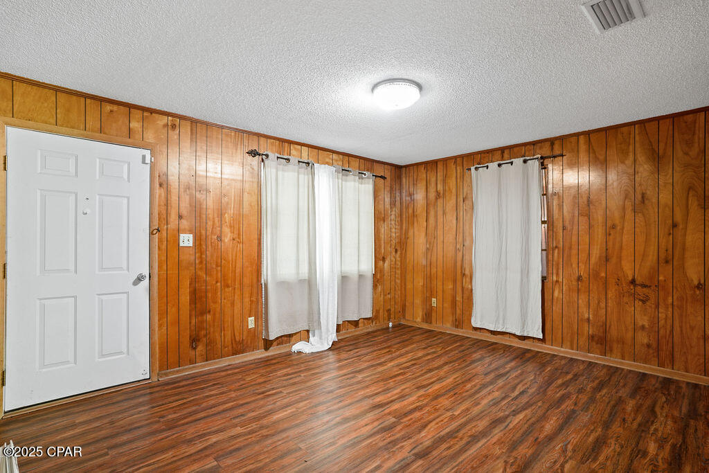 Image 8 For 500 2nd Street