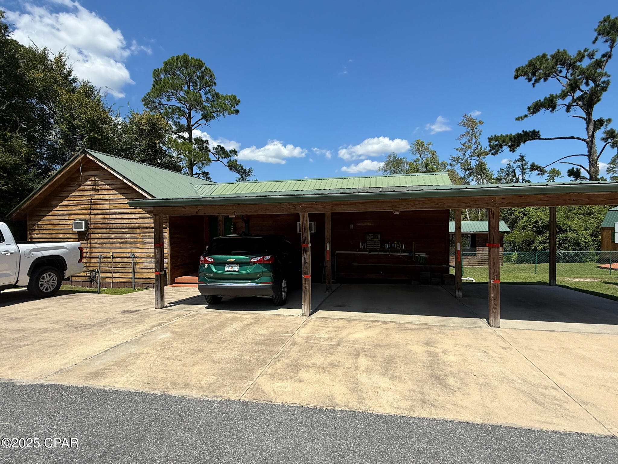 Homes for sale in Alford, FL | 2678 Linda Ln, Alford, FL 32420 | MLS# 778679