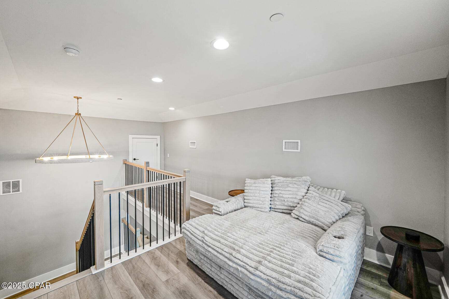 Image 19 For 221 Dunes Drive