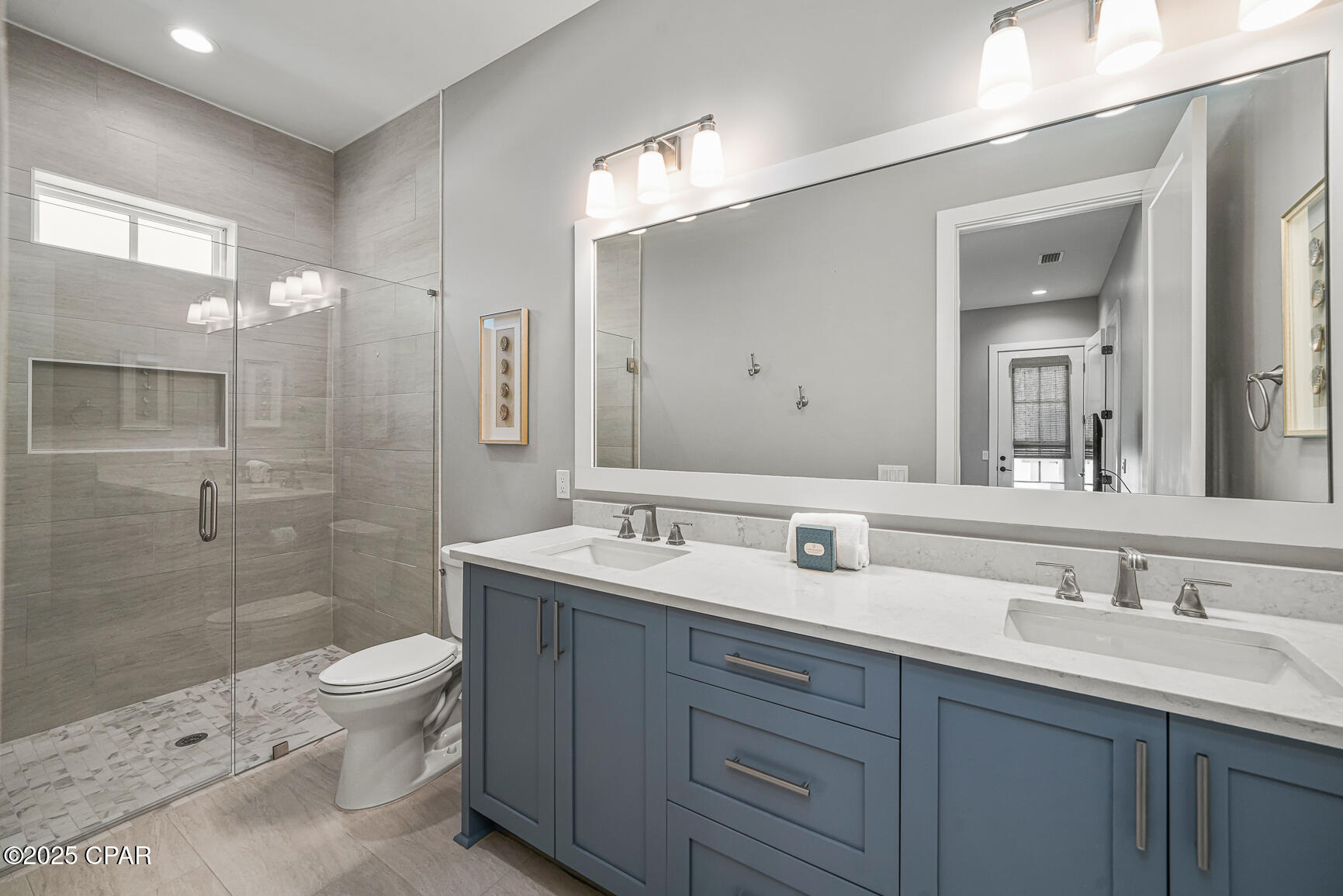 Listing photo id 30 for 221 Dunes Drive