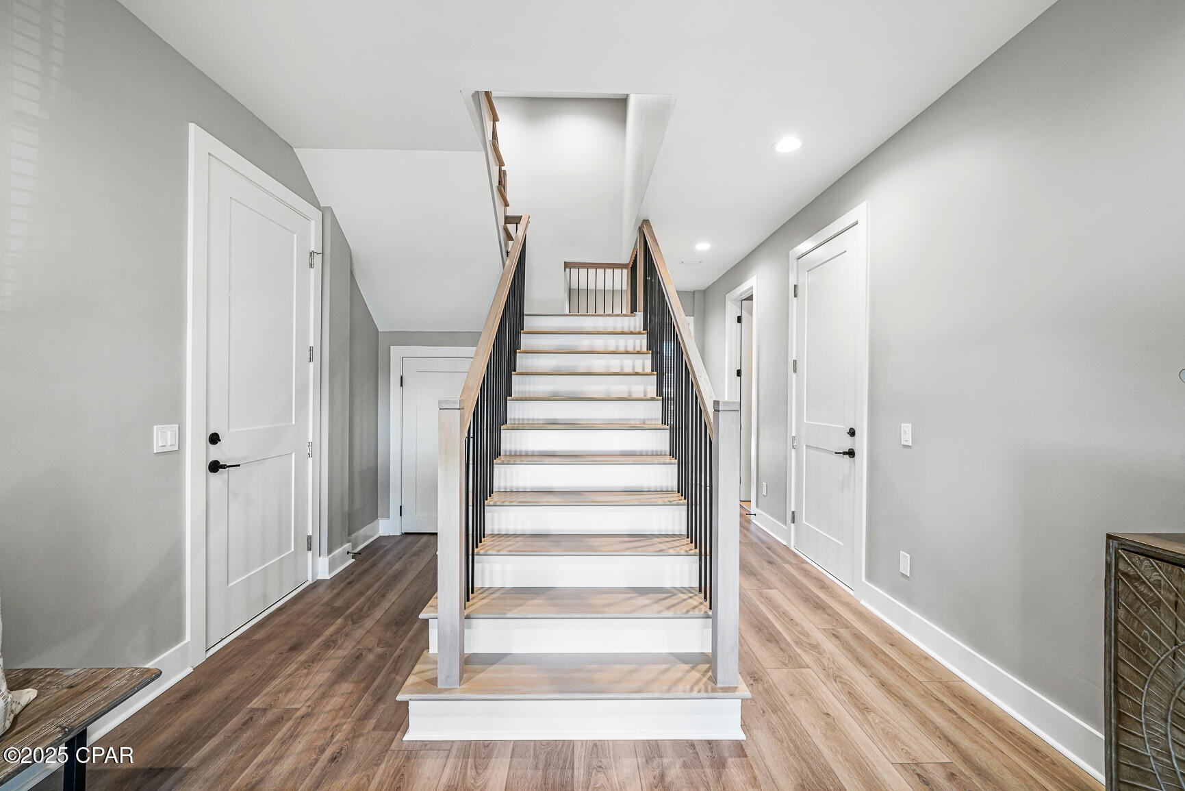 Listing photo id 35 for 221 Dunes Drive