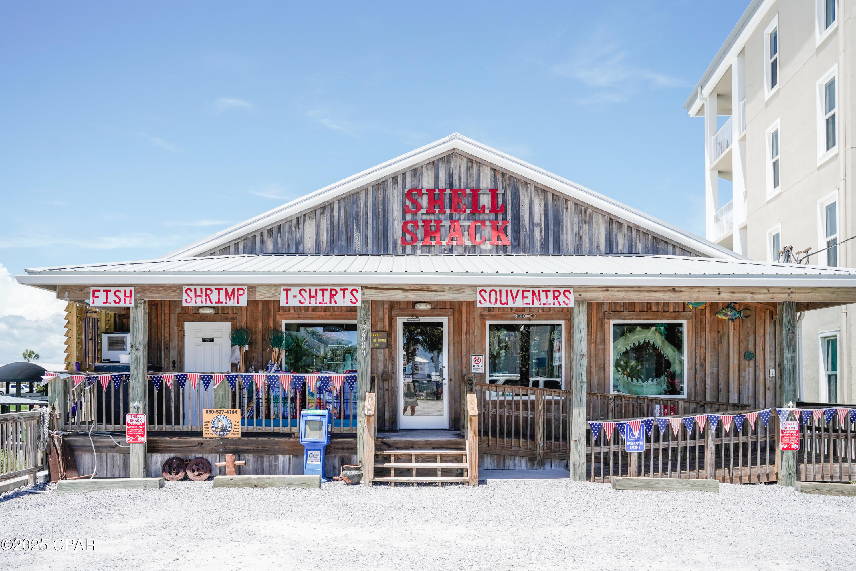 Listing photo id 49 for 221 Dunes Drive