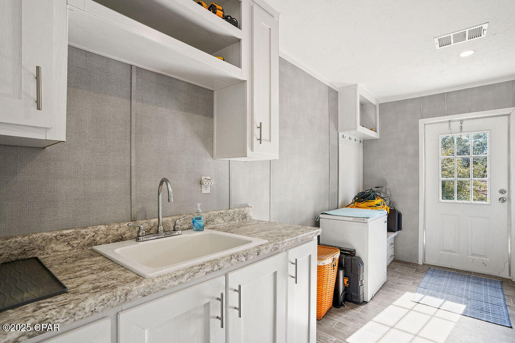 Image 20 For 3120 Crystal Lake Drive