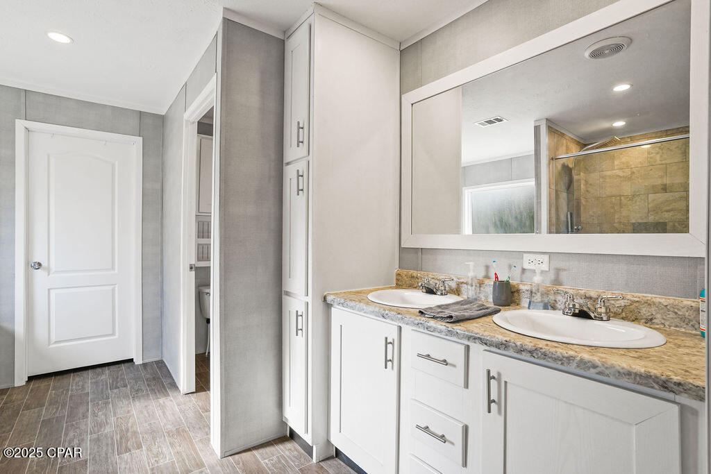 Image 24 For 3120 Crystal Lake Drive