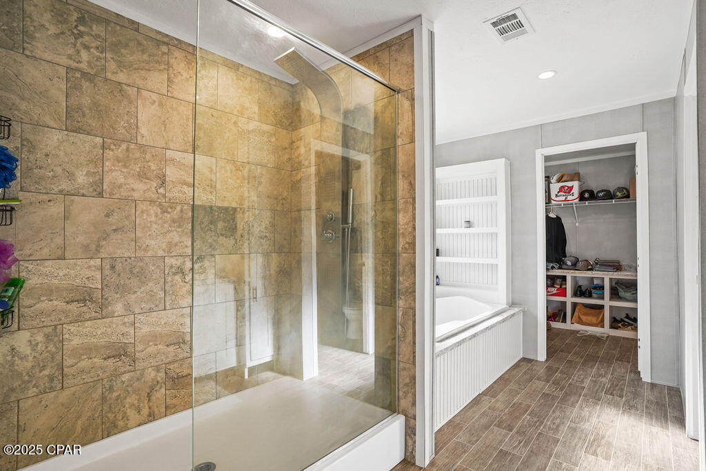 Image 28 For 3120 Crystal Lake Drive