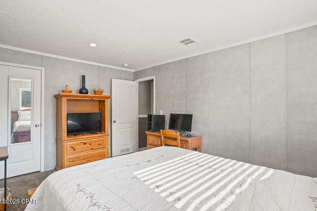 Image 34 For 3120 Crystal Lake Drive