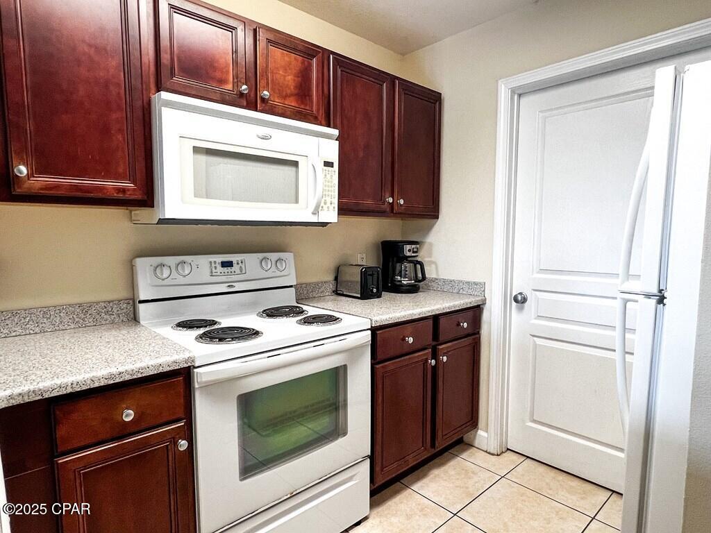 Image 20 For 3300 Hwy 98  305