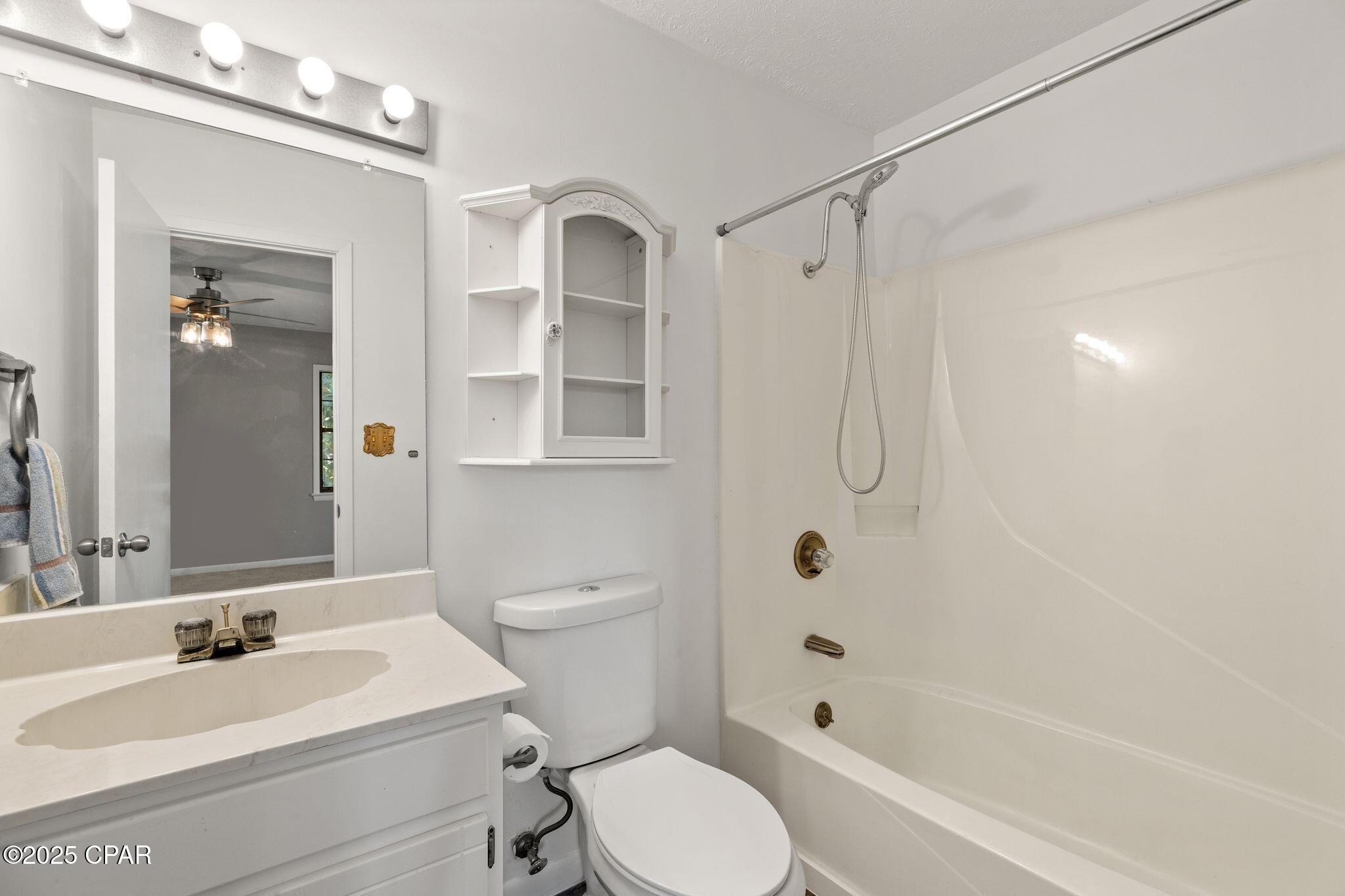 Image 32 For 144 Sandollar Drive