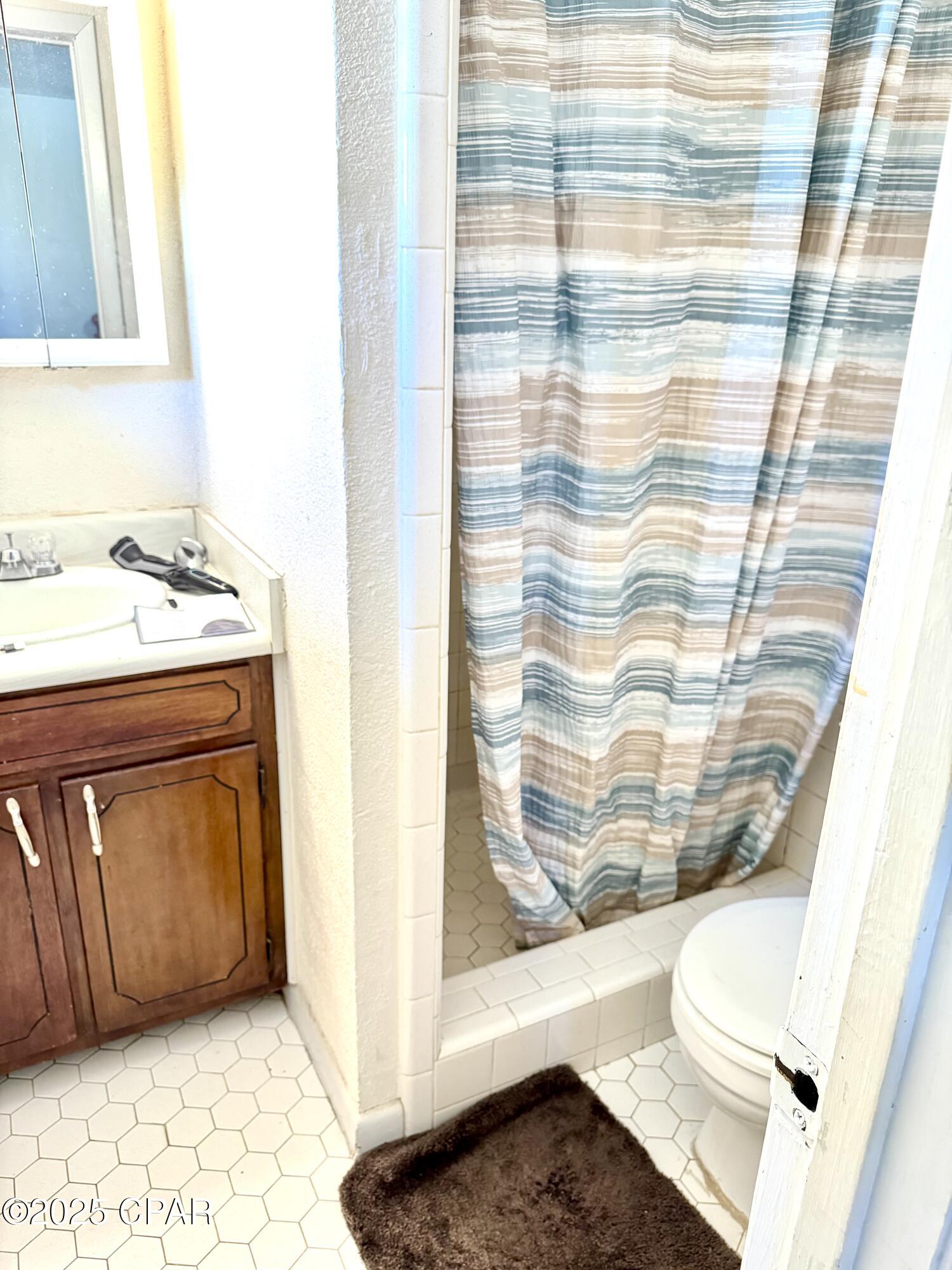 Image 16 For 2007 Shepherd Street