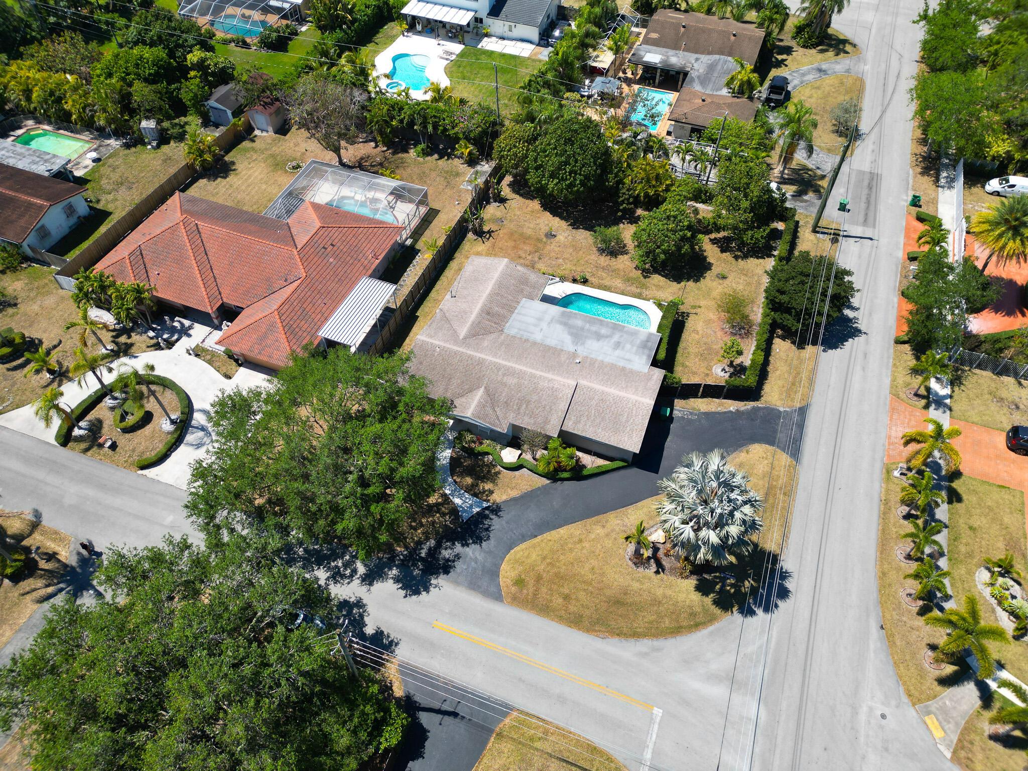 Homes for sale in Palmetto Bay, FL | 17400 Sw 92nd Court, Palmetto Bay, FL 33157 | MLS# R11121776