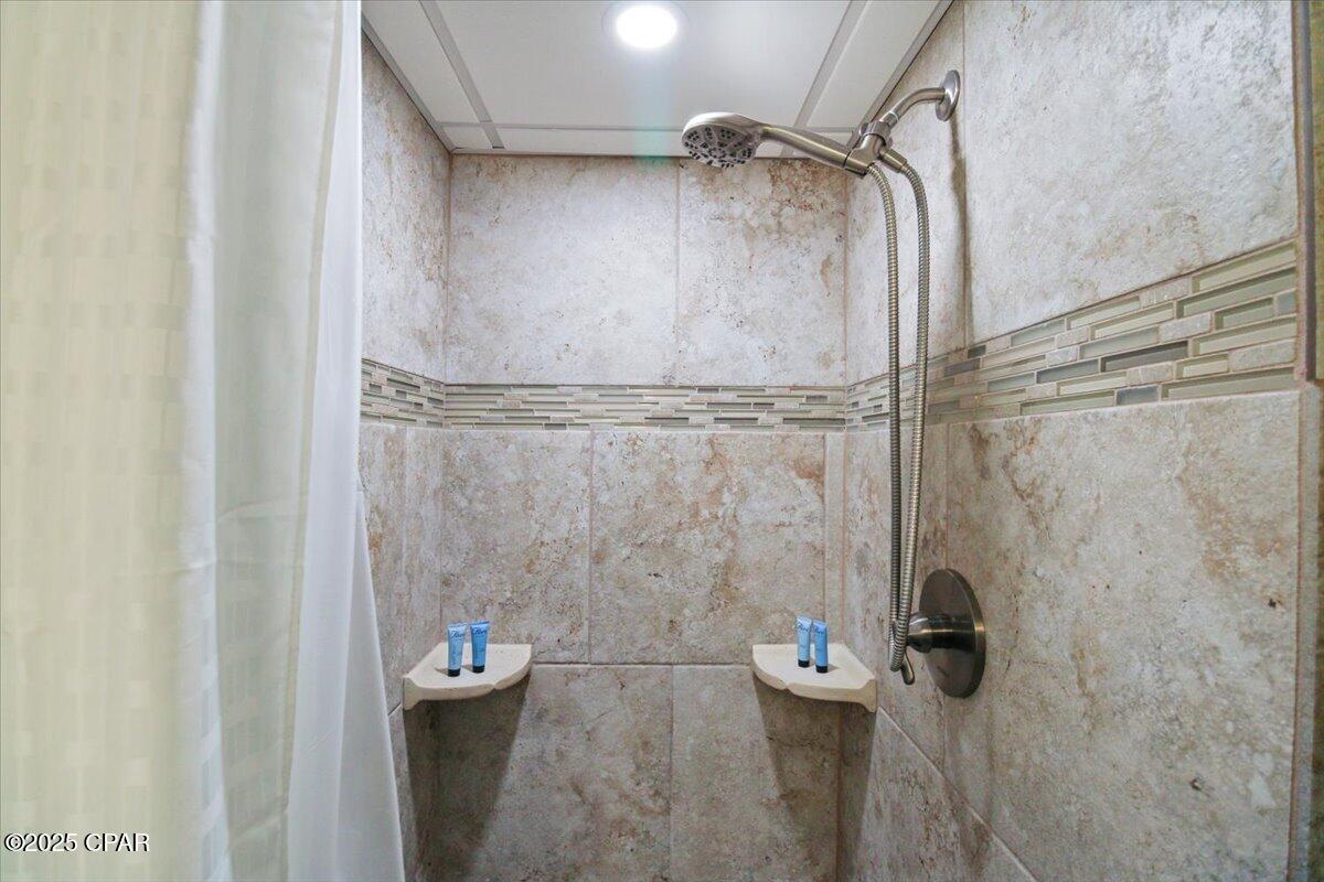 Image 9 For 11347 Front Beach Road 104