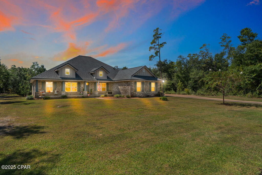 Listing photo id 11 for 104 Lake Merial Trail