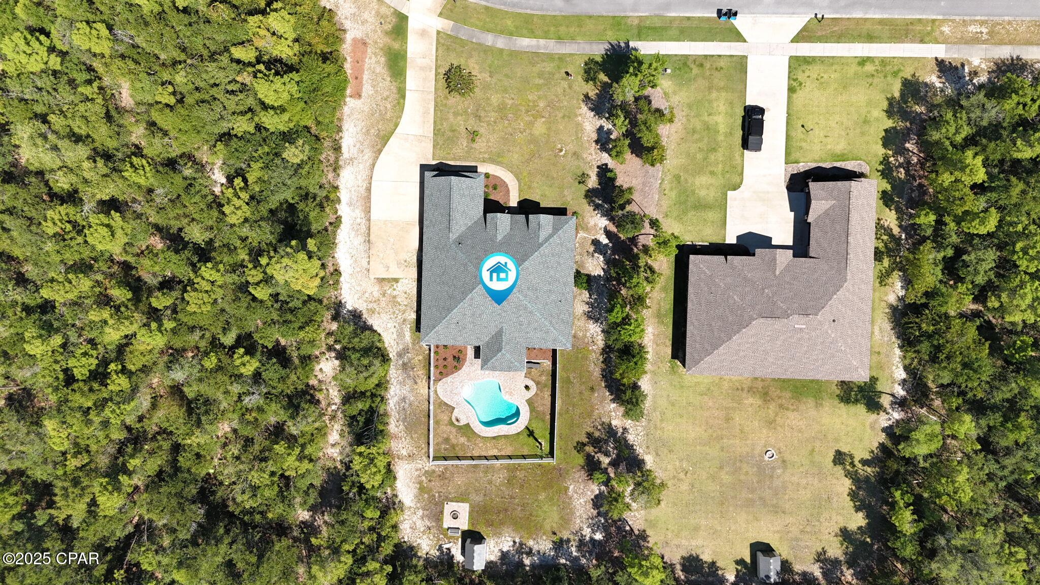 Listing photo id 13 for 104 Lake Merial Trail