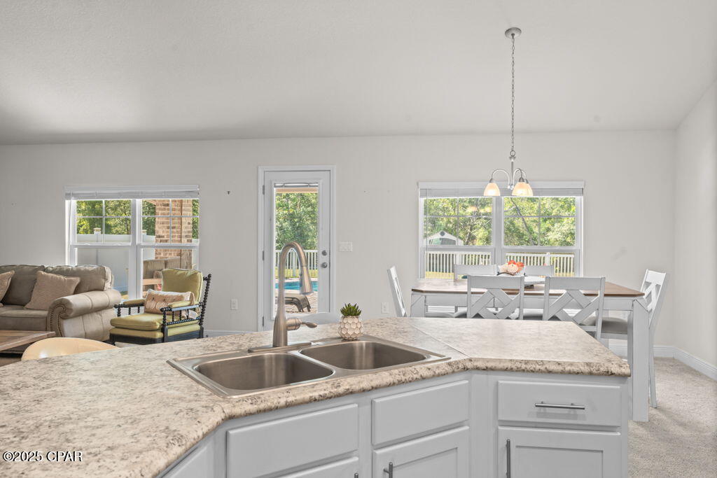 Listing photo id 29 for 104 Lake Merial Trail