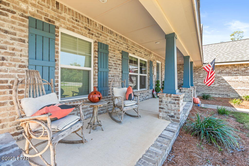 Image 3 For 104 Lake Merial Trail