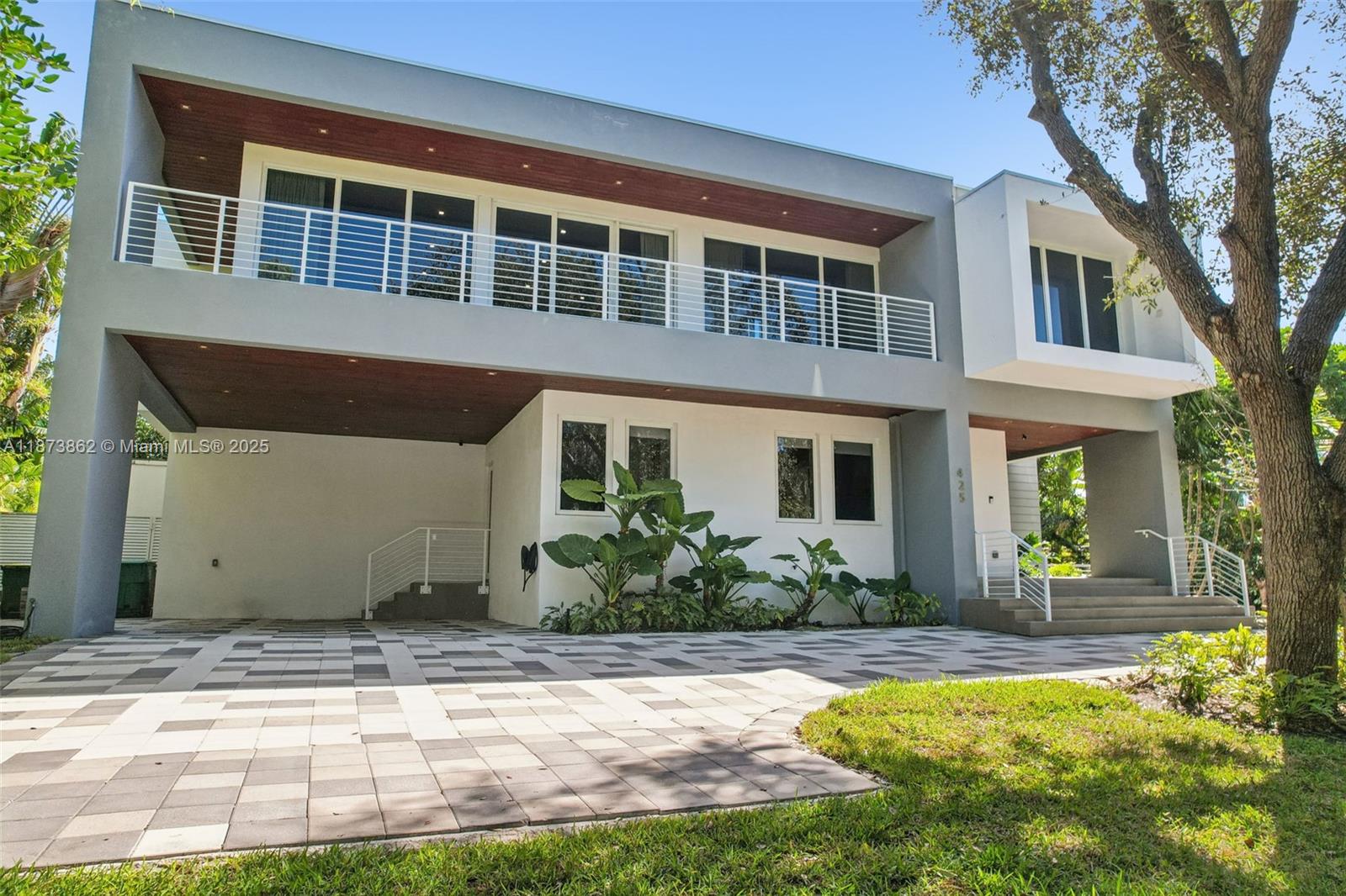425 Harbor Dr Key Biscayne, FL 33149