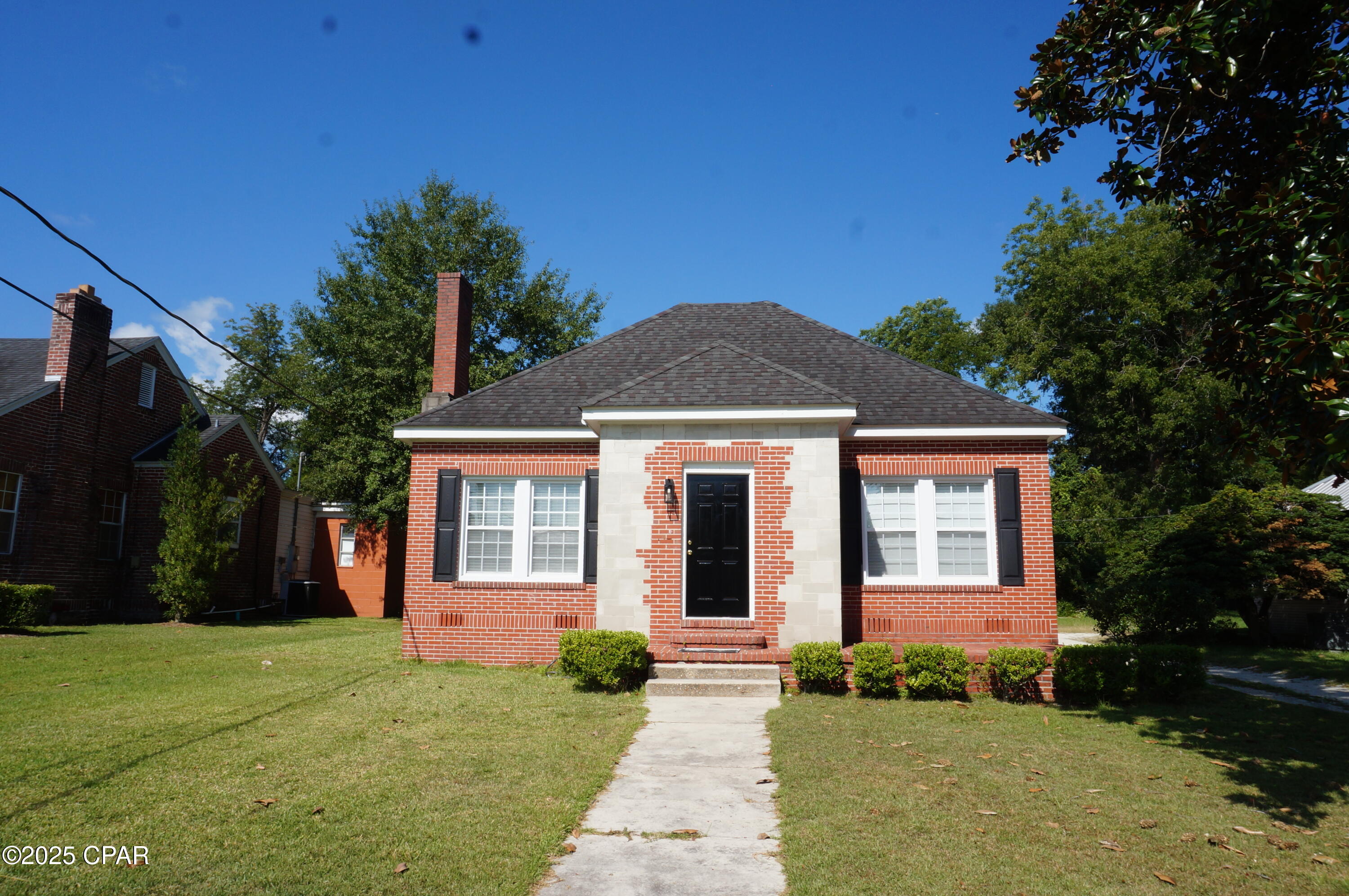 Image 1 For 2935 Russ Street