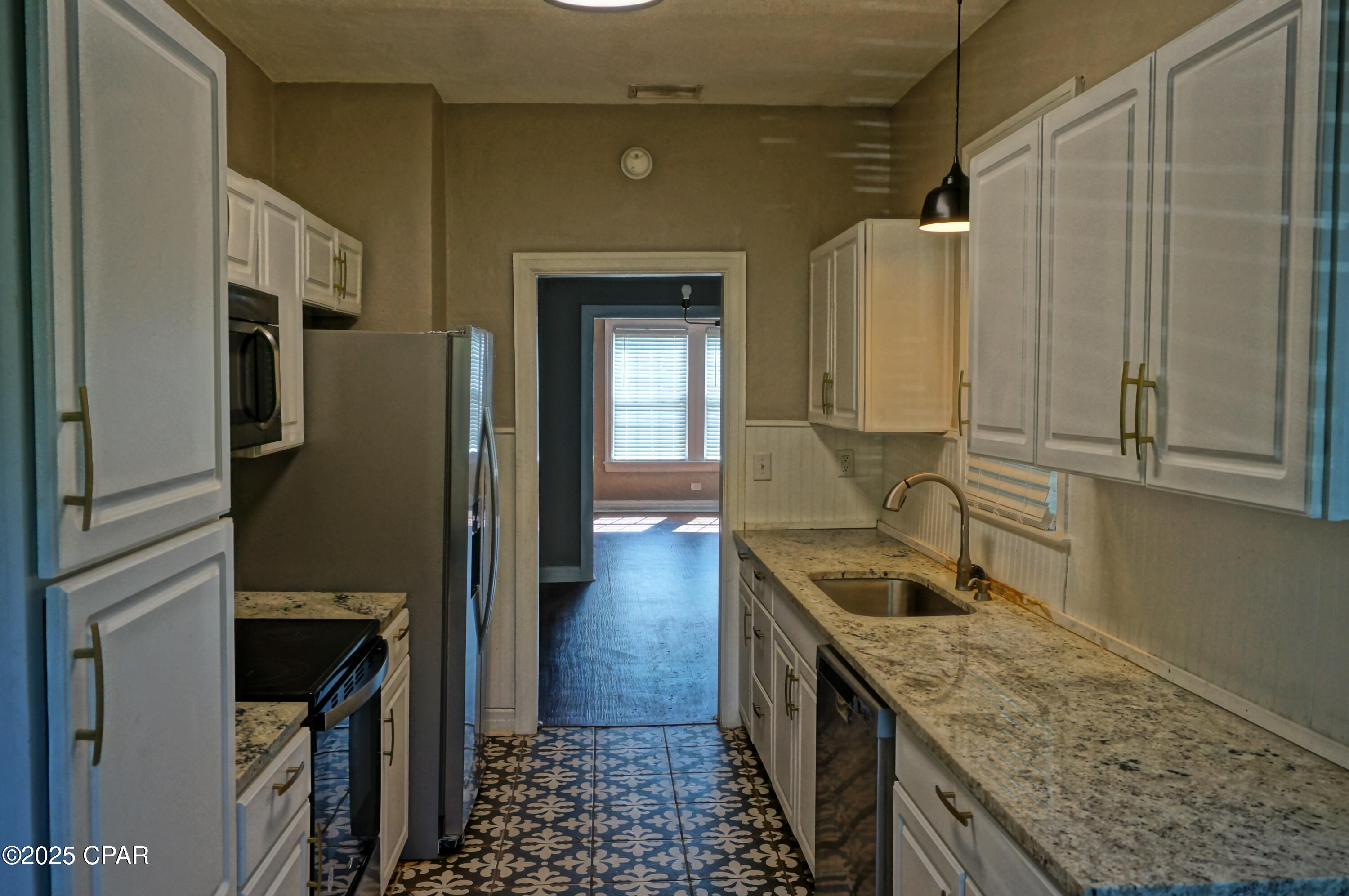 Image 10 For 2935 Russ Street