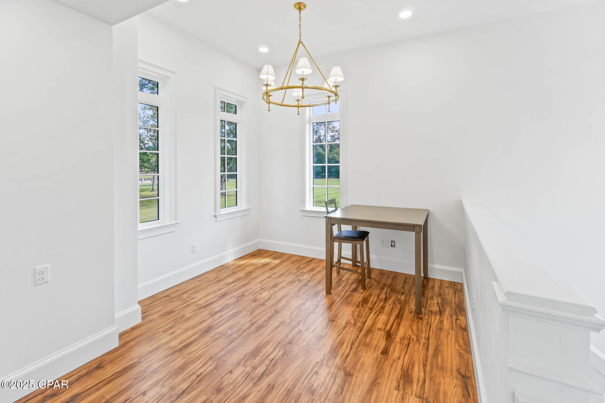 Image 10 For 630 Hutchison Road