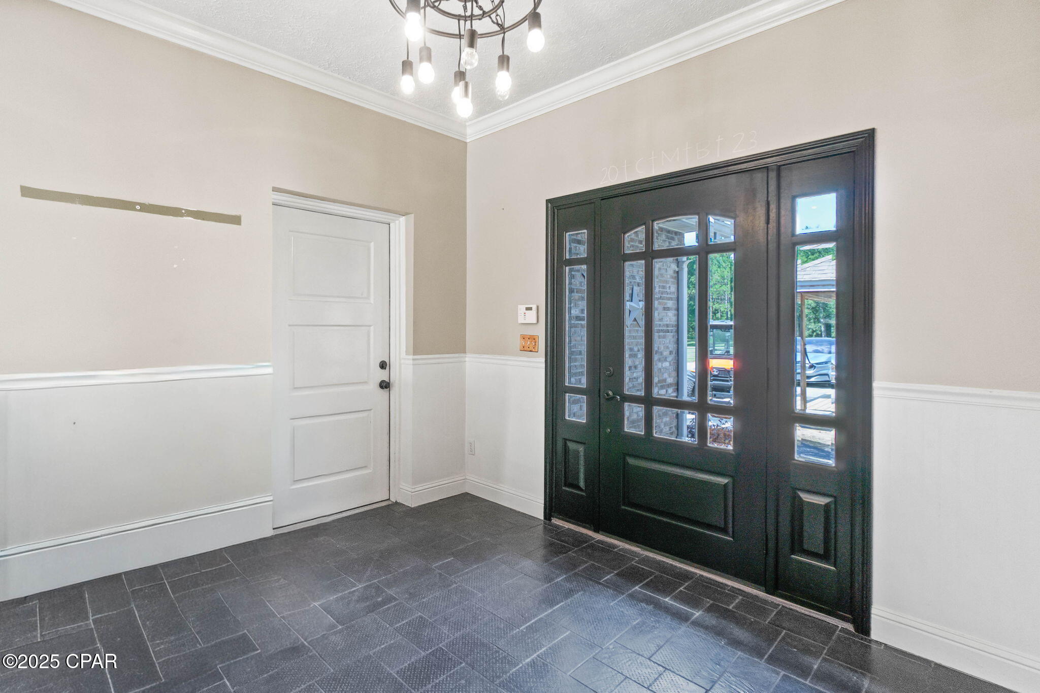 Image 32 For 630 Hutchison Road