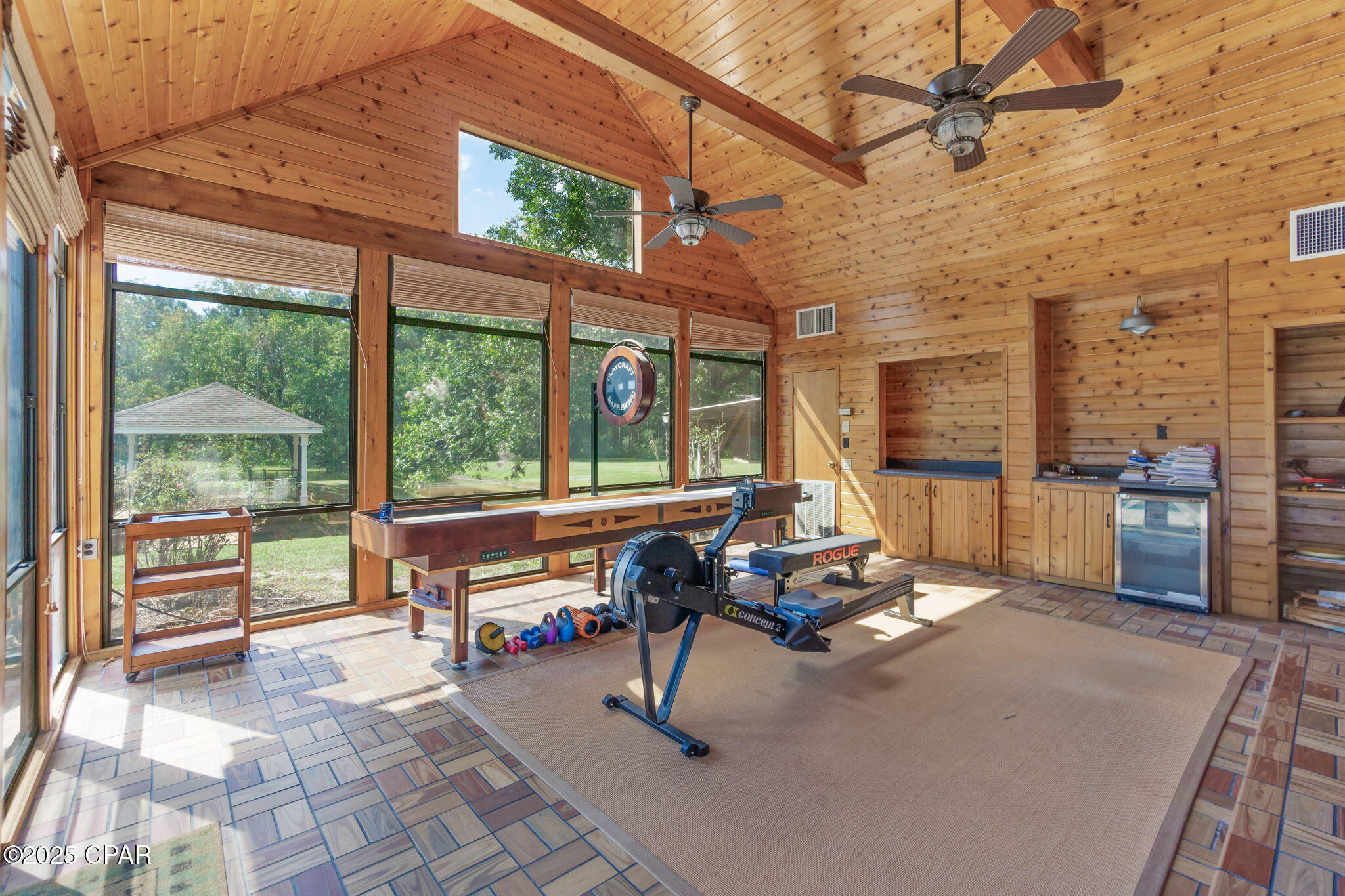 Image 37 For 630 Hutchison Road