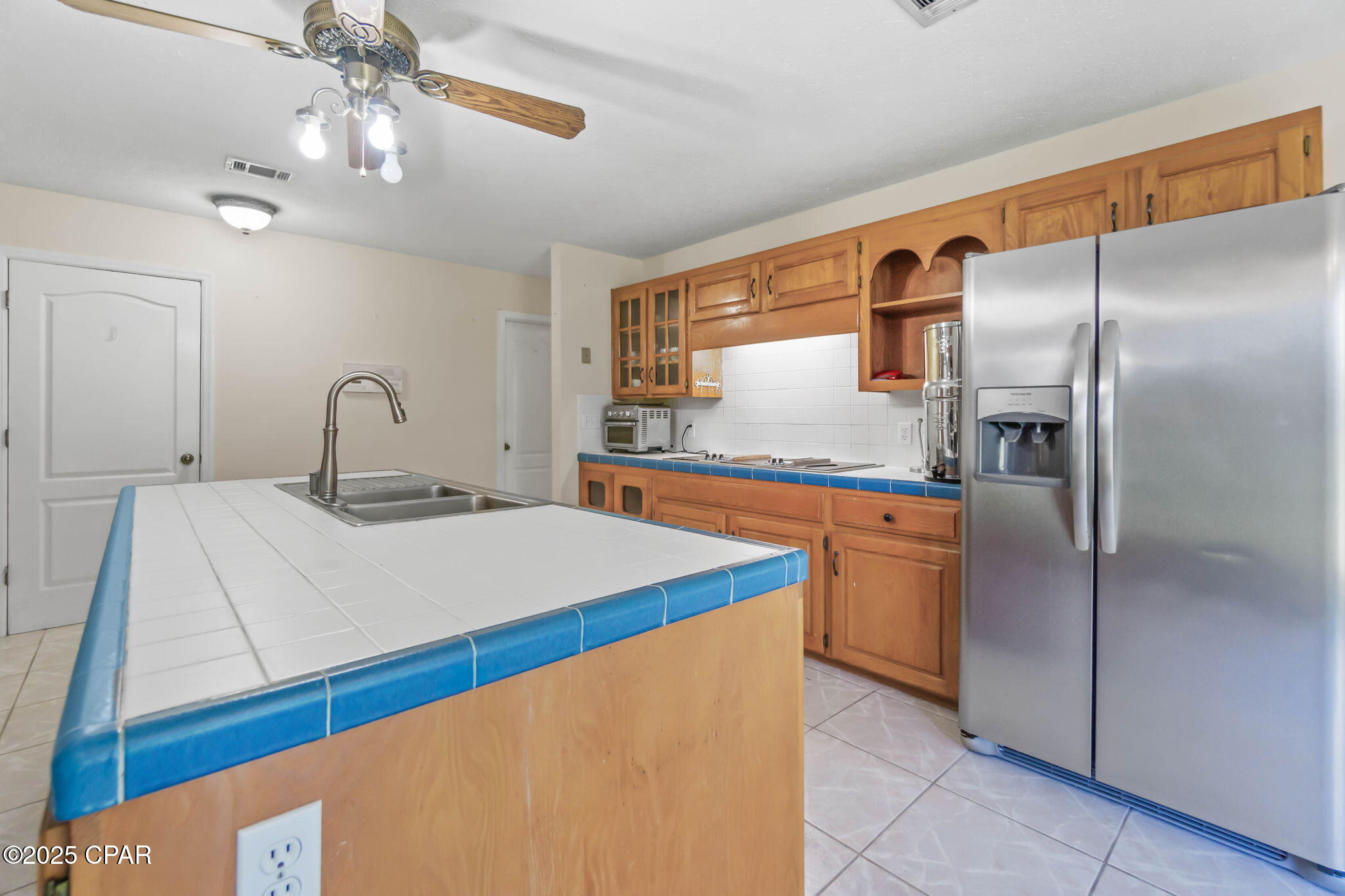 Image 40 For 630 Hutchison Road