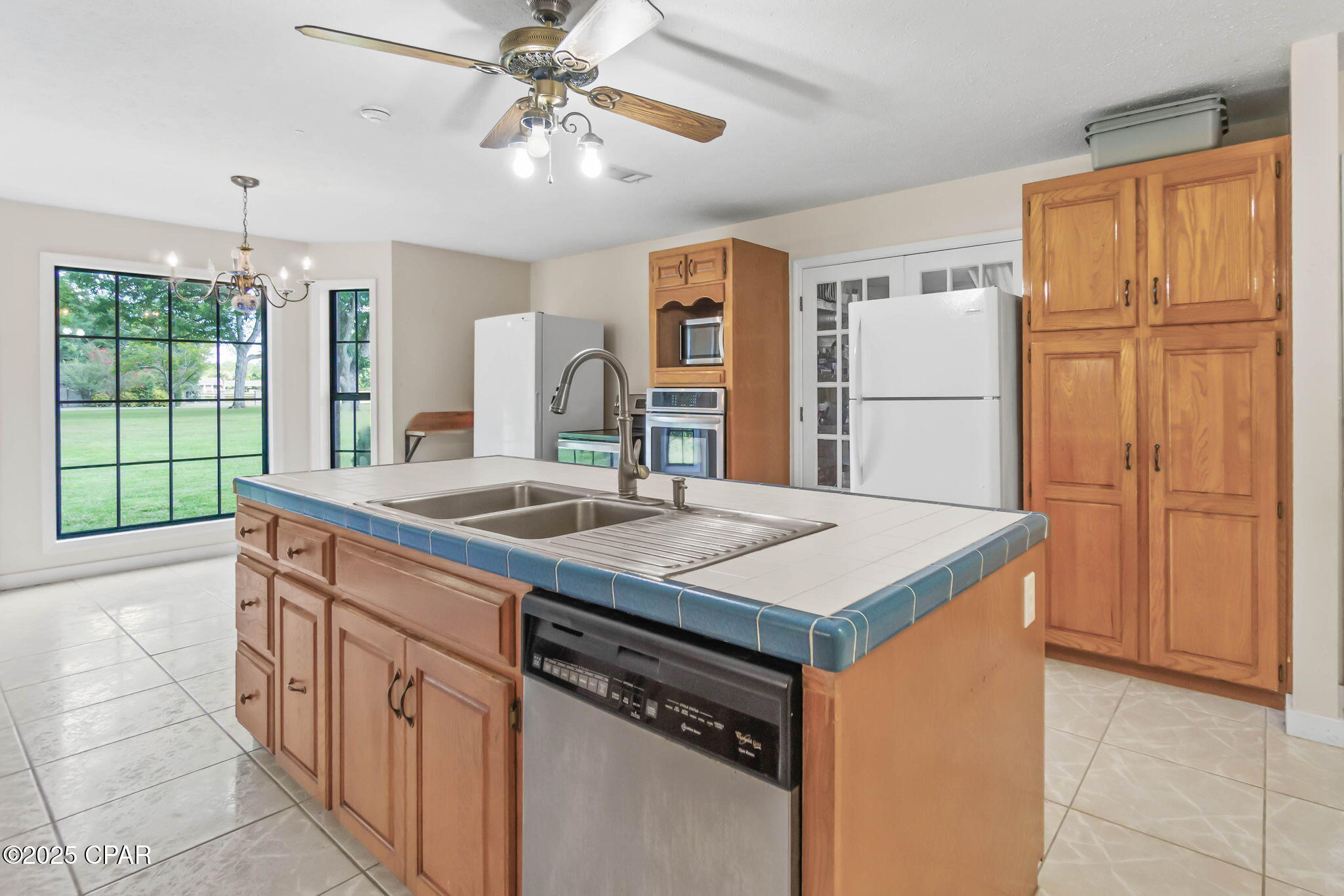 Image 42 For 630 Hutchison Road