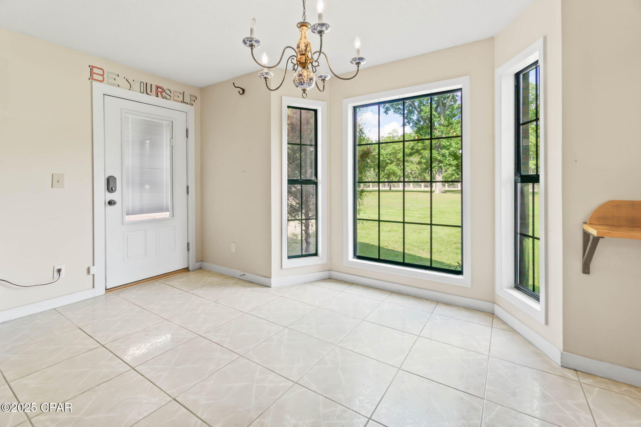 Image 43 For 630 Hutchison Road